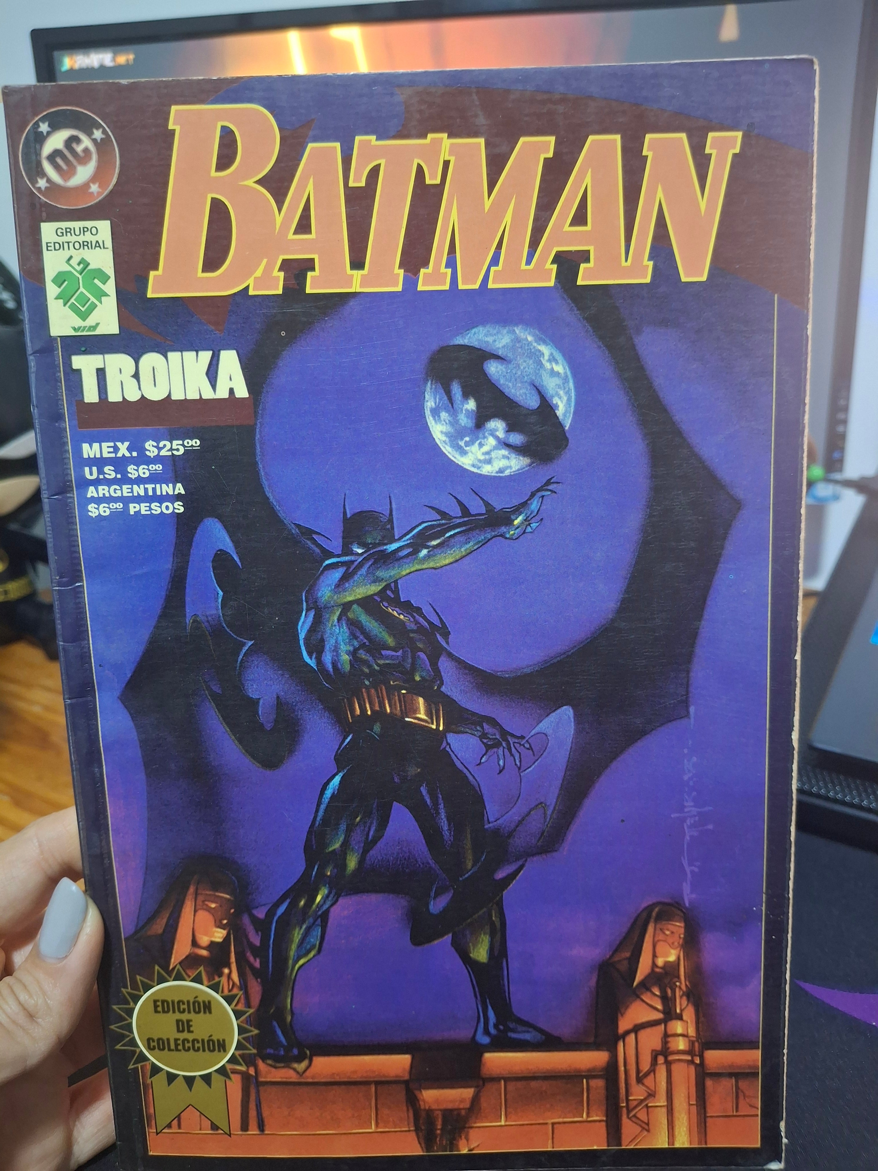 Portada cómic Batman Troika – edición de colección